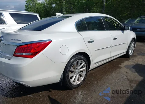 2015 Buick Lacrosse из США, поврежденный, VIN 1G4GB5G37FF285738
